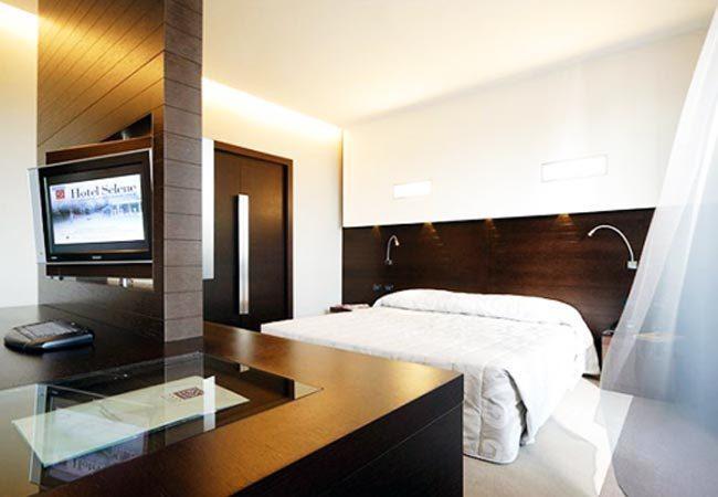 Hotel Sporting โปเมเซีย ภายนอก รูปภาพ