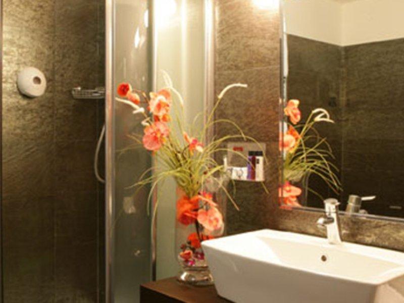 Hotel Sporting โปเมเซีย ภายนอก รูปภาพ